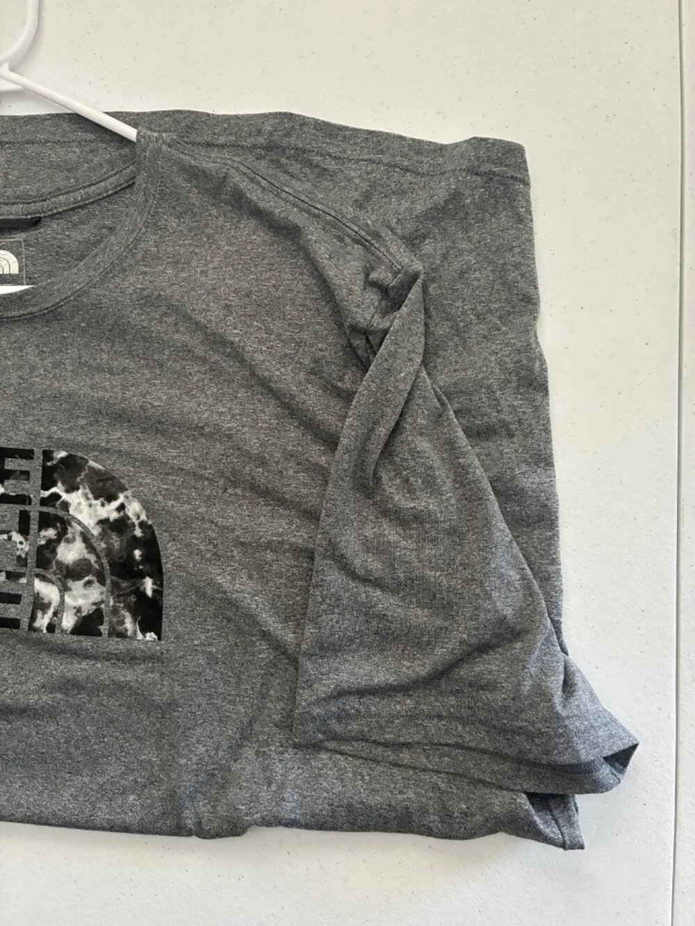 The North Face Men's XL Heather Grey ACTIVE FIT Half Dome Graphic Tee